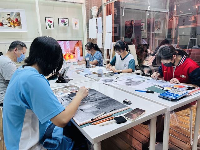 方圓美術 Fine Yen's Art