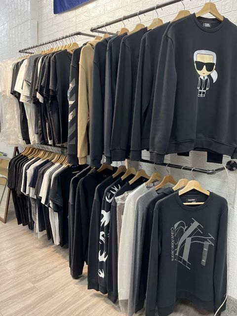 SKR精品服飾-彰化