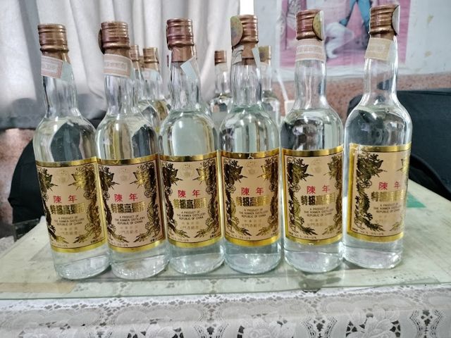 老酒,人篸,龍銀,錢幣,勞力士手錶,k金收購