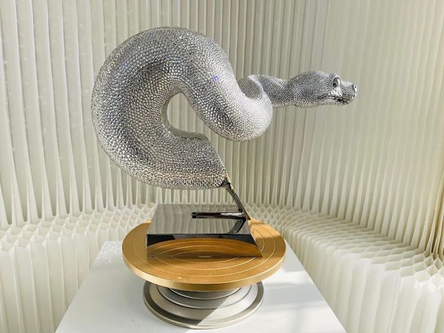 一尊。藝術工作室。