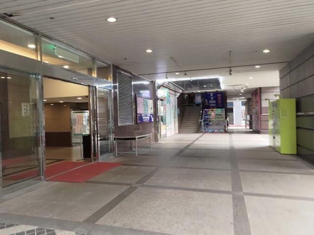 舊妮老物古董店