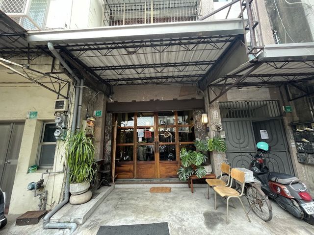 鳥飛古物店