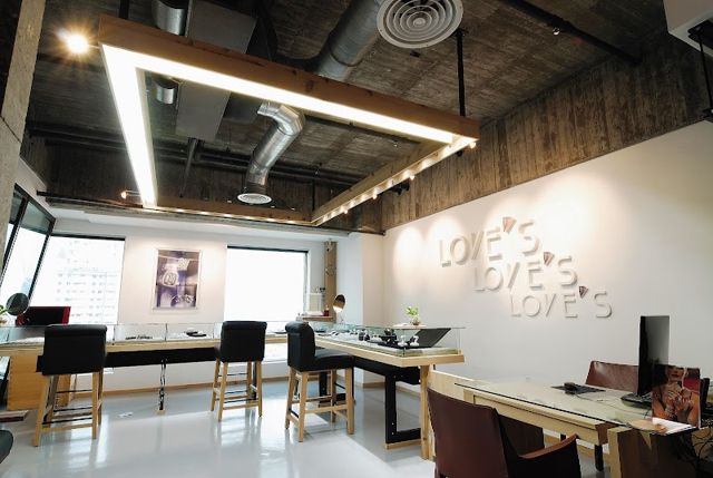 LOVES Diamond / 高雄旗艦店-鑽石/婚戒/鑽戒/彩鑽
