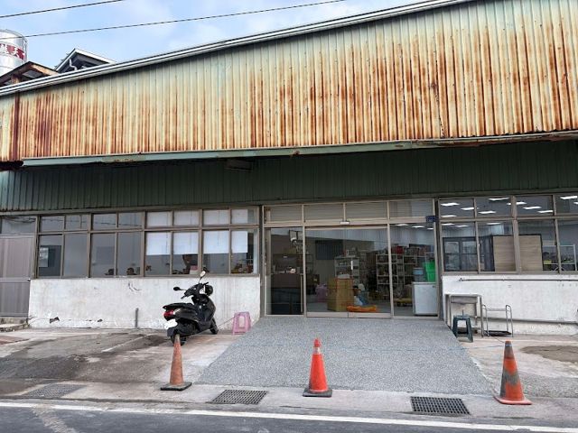 跳蚤本舖復興舖(寄賣前請先電話詢問或查看下方公告/跳蚤官網/FB粉專以獲取寄賣相關資訊)